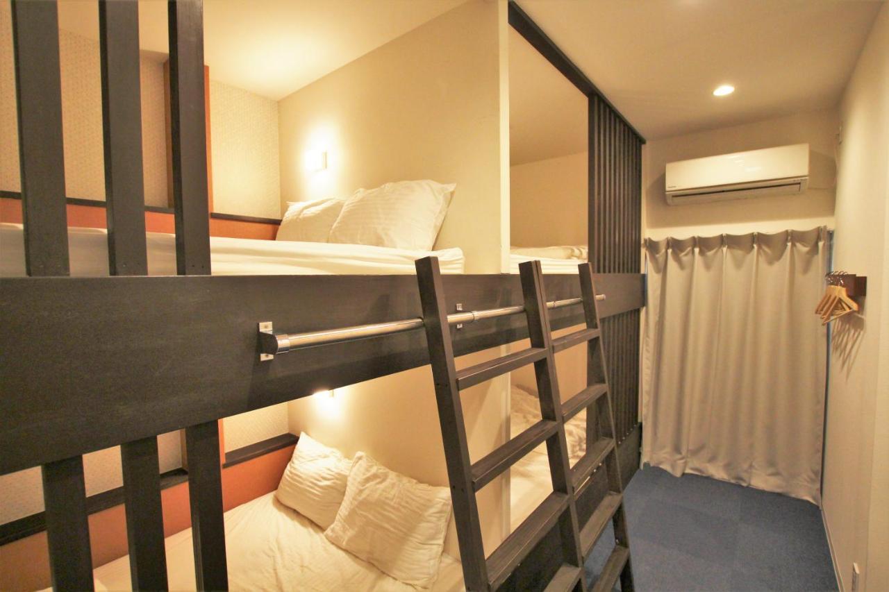 Sekai Hotel Nishikujyo Osaka Exterior foto